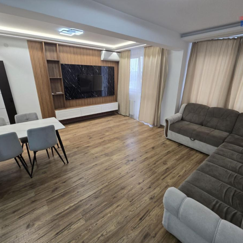 Stan Izdavanje Novi Sad Nova Detelinara 55 m2
