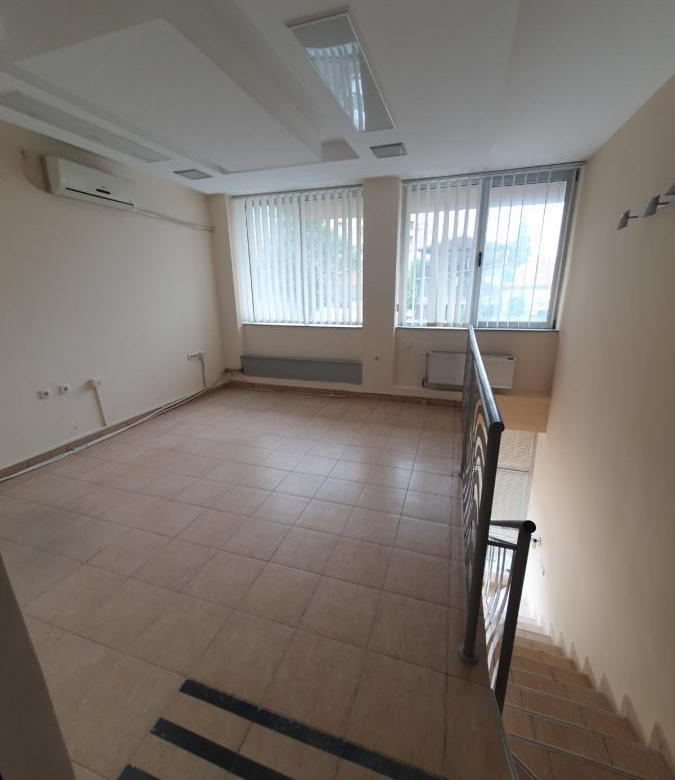 Lokal – Novi Sad, Bulevar Evrope – ID 2682.