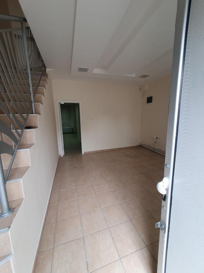 Lokal Izdavanje Novi Sad Lokal Izdavanje Novi Sad 125 m2