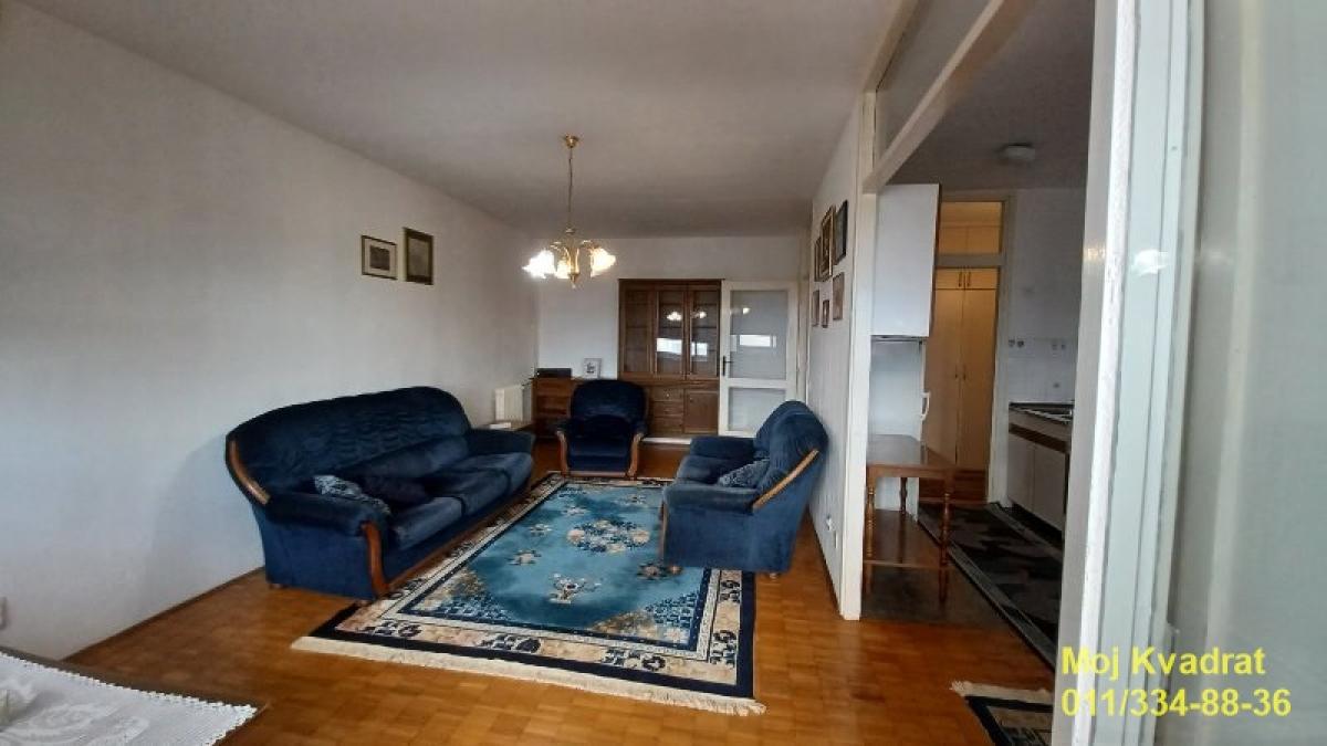 Stan Prodaja Beograd Blok 61 75 m2