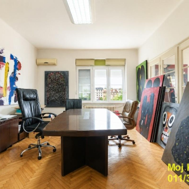 Stan Prodaja Beograd Andrićev Venac 120 m2