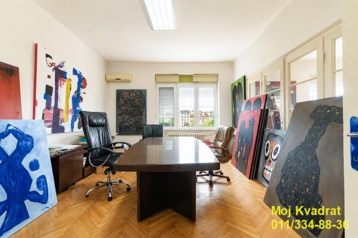 Stan Prodaja Beograd Andrićev Venac 120 m2