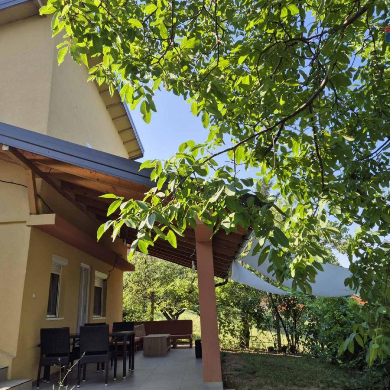 Kuća – Sremski Karlovci, Belilo – ID 2683.