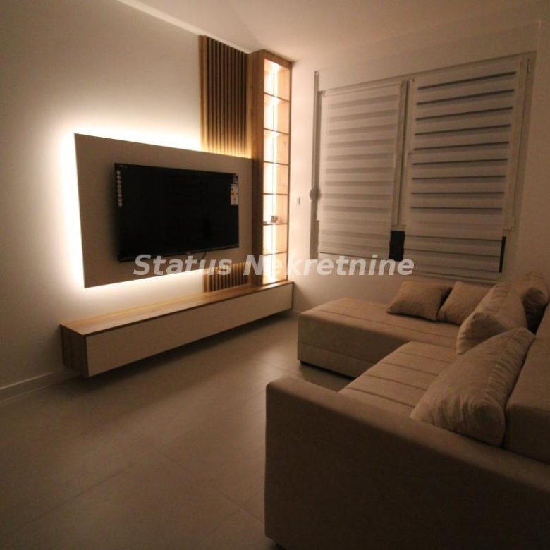 Stan Izdavanje Novi Sad  37 m2