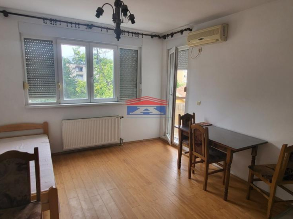 Stan Izdavanje Novi Sad  26 m2