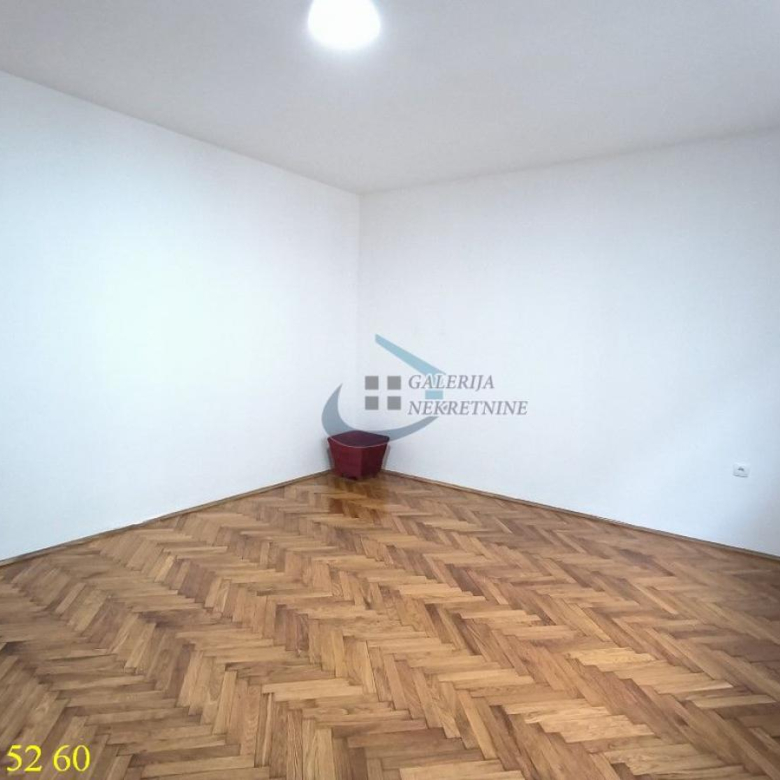 Stan Prodaja Beograd Krunski Venac 60 m2