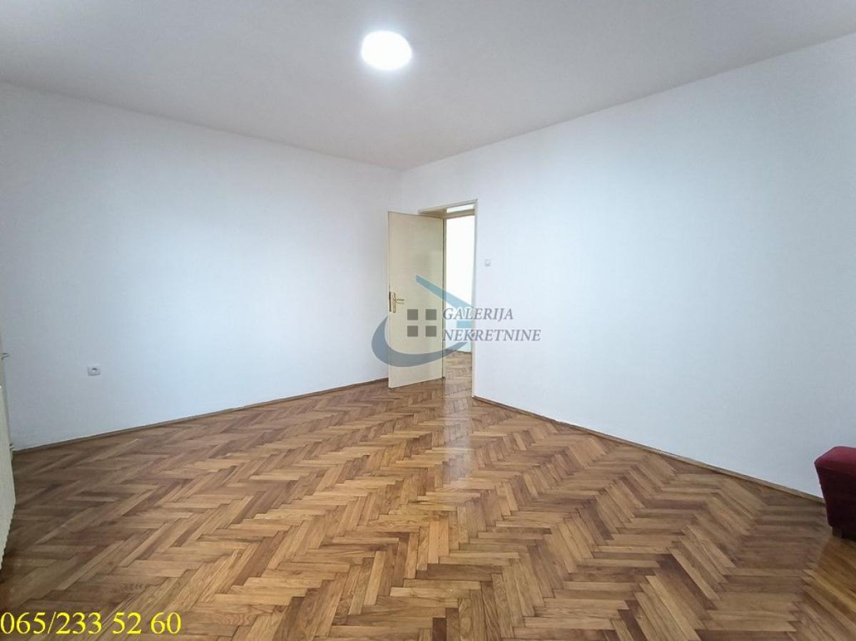 Stan Prodaja Beograd Krunski Venac 60 m2