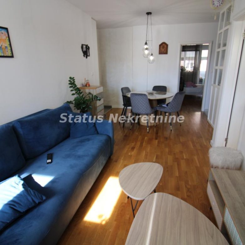 Trosoban stan na prodaju, Petrovaradin, Novi Sad, 59m², 169.800 €
