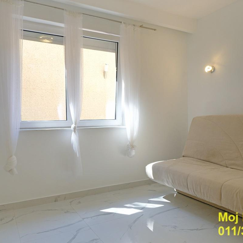 Stan Prodaja Beograd Dedinje 80 m2