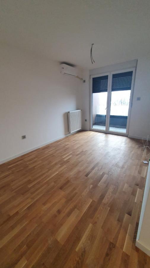 Stan Izdavanje Novi Sad  40 m2