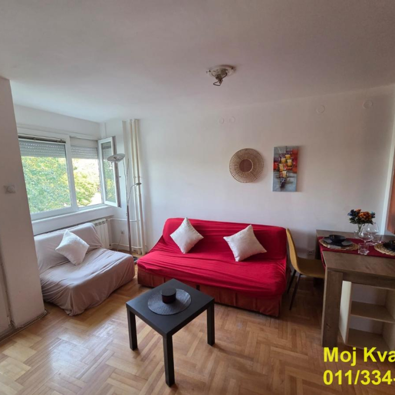 Stan Prodaja Beograd Blok 45 33 m2
