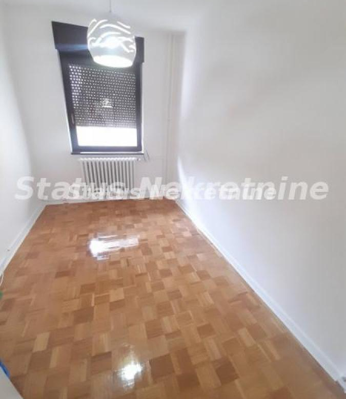 Stan Izdavanje Novi Sad Nova Detelinara 46 m2