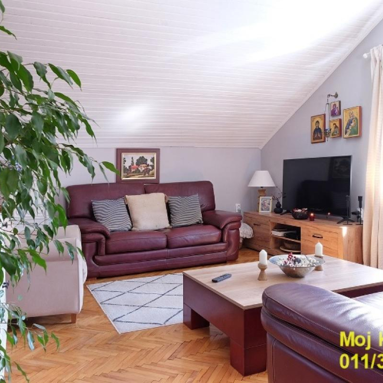 Stan Prodaja Beograd Zemun Polje 100 m2