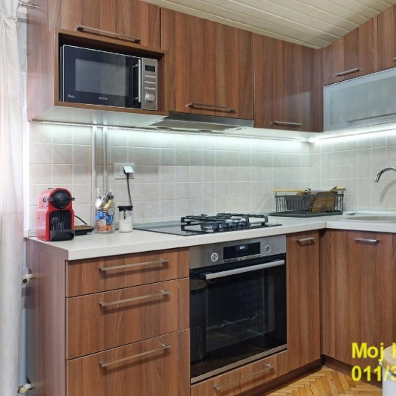 Stan Prodaja Beograd Zemun Polje 100 m2