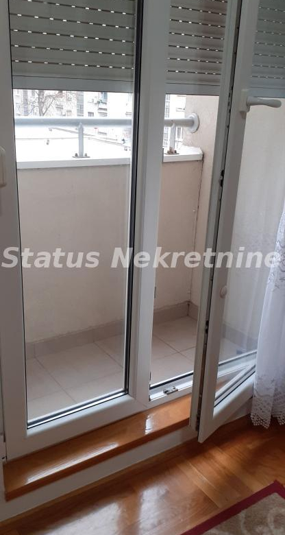 Stan Izdavanje Novi Sad  35 m2