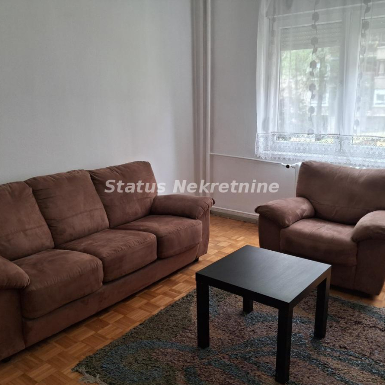 Stan Izdavanje Novi Sad  30 m2