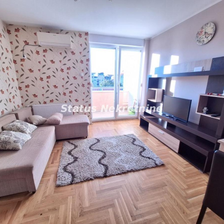 Stan Izdavanje Novi Sad  41 m2