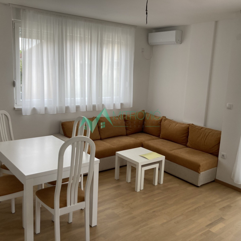 Stan Prodaja Novi Sad  40 m2