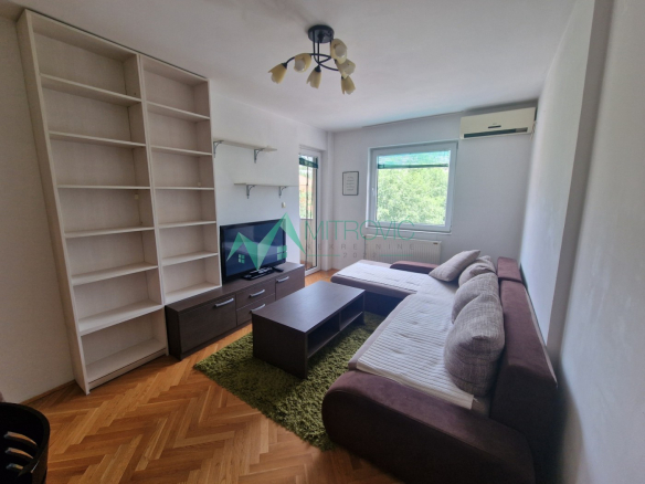 Stan Prodaja Novi Sad  43 m2