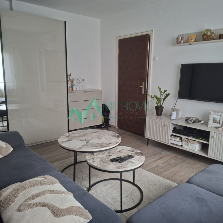 Izdaje se kompletno namešten stan od 37 m² – Bulevar kralja Petra I, u blizini Betanije ( agencijska šifra: 9102318).