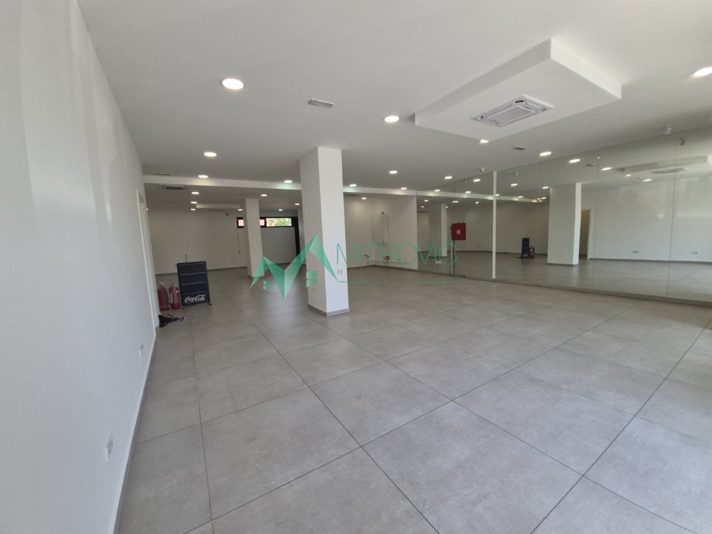 Lokal Prodaja Novi Sad  134 m2