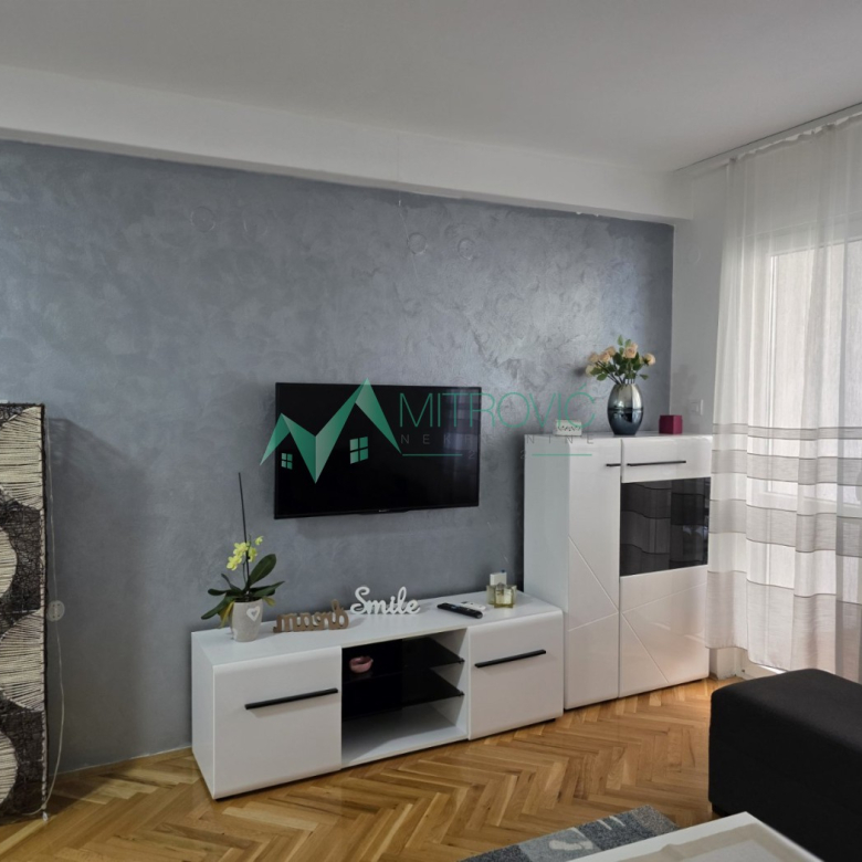 Stan Prodaja Novi Sad  52 m2