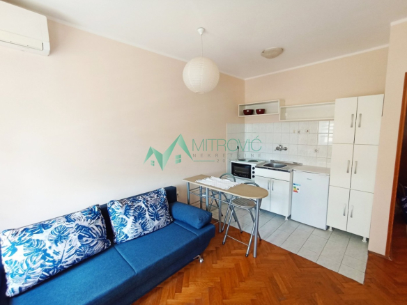 Stan Prodaja Novi Sad  21 m2