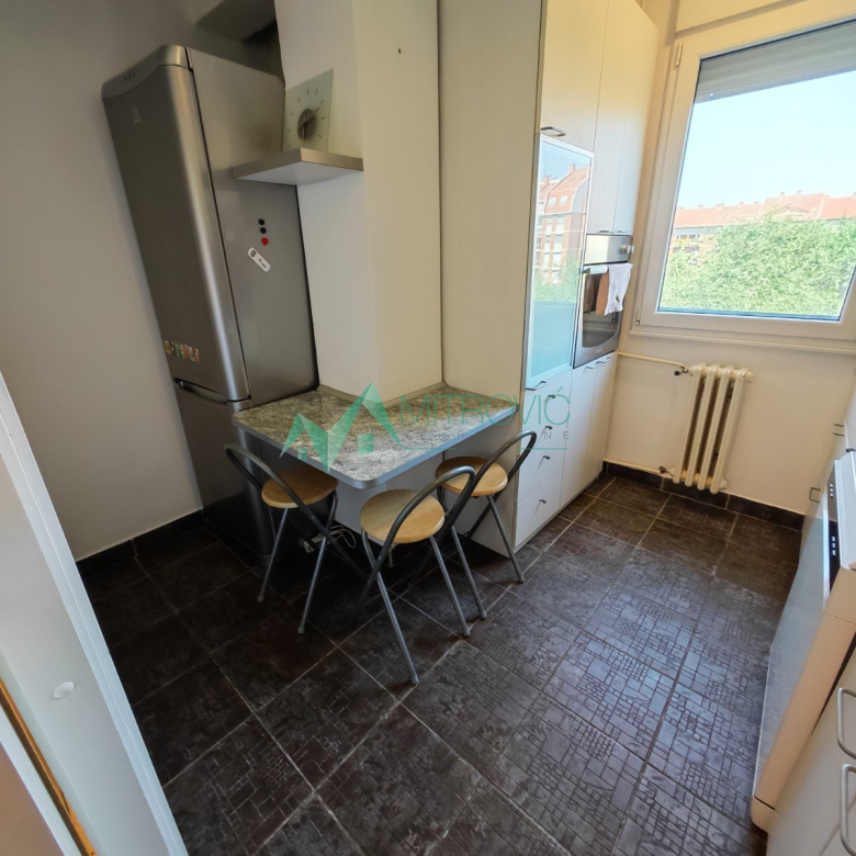Stan Prodaja Novi Sad  87 m2