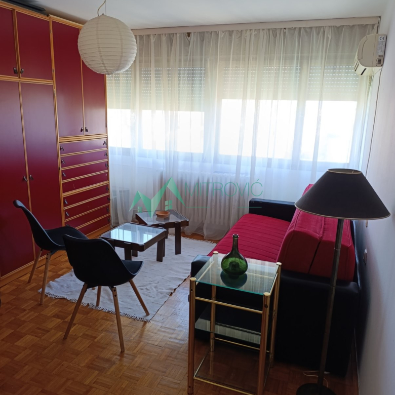 Stan Prodaja Novi Sad  39 m2