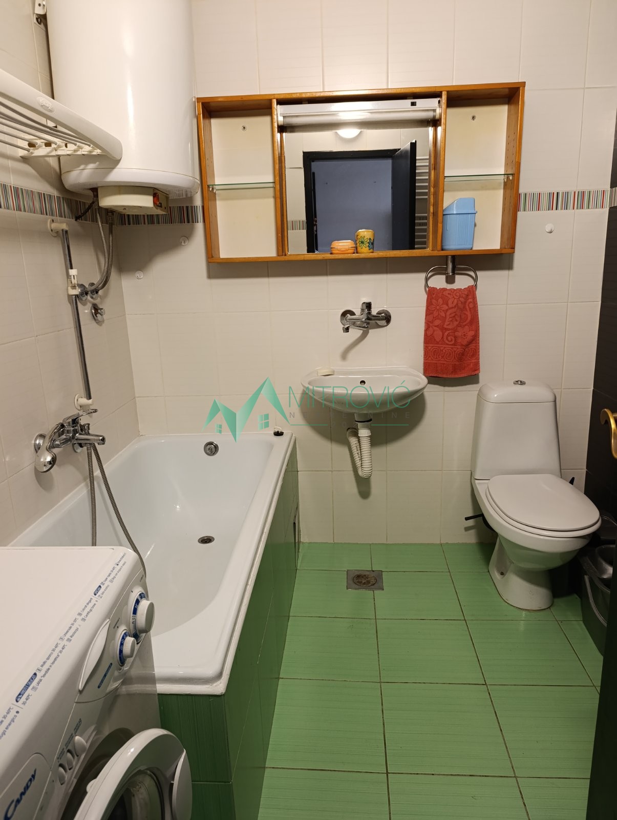 Stan Prodaja Novi Sad  39 m2