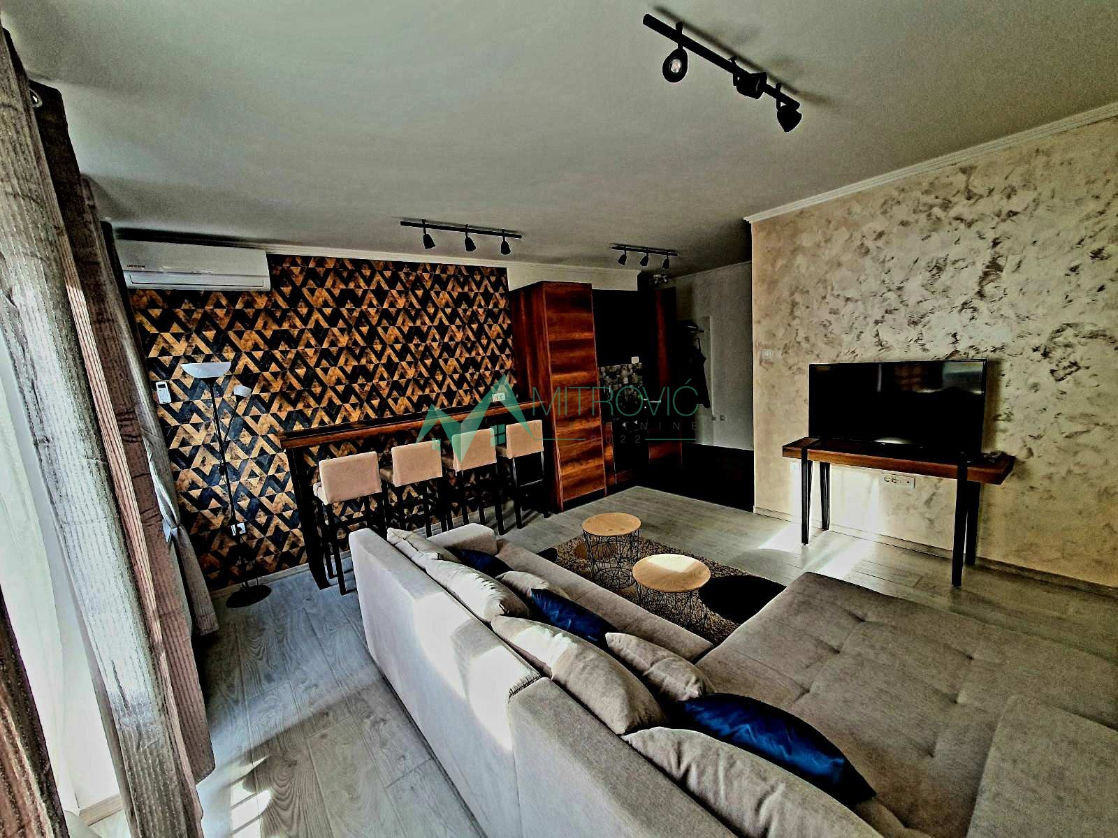 Stan Prodaja Novi Sad  57 m2