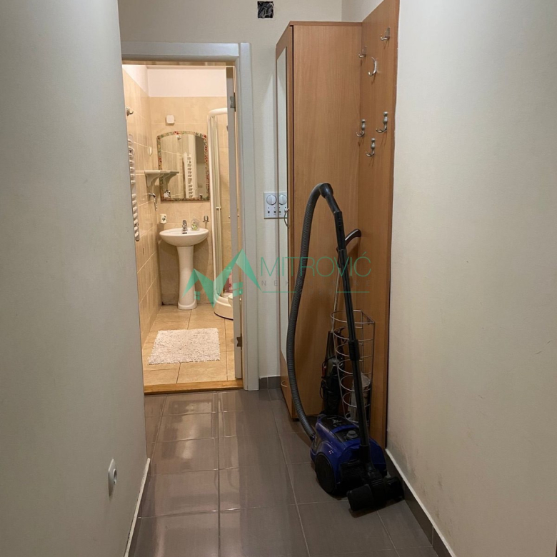 Stan Prodaja Novi Sad  29 m2