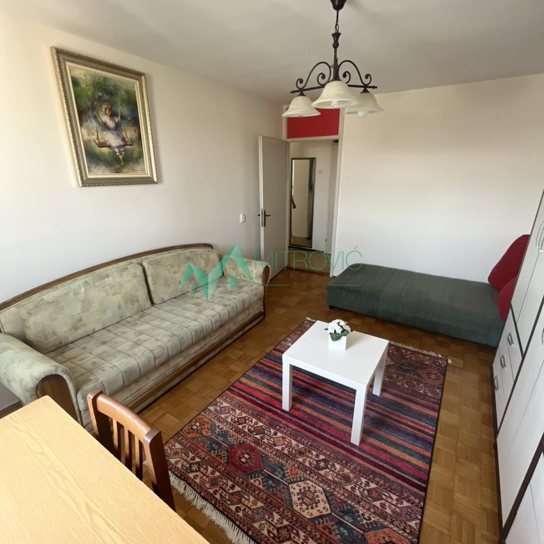 Stan Prodaja Novi Sad  61 m2