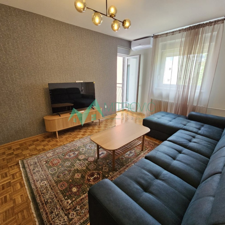 Stan Prodaja Novi Sad  50 m2