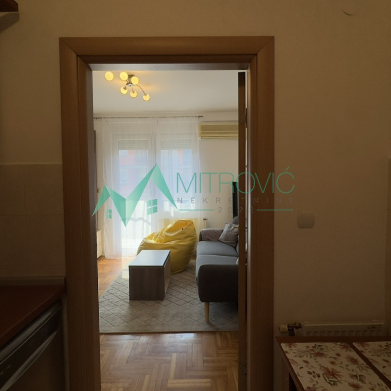 Stan Prodaja Novi Sad Nova Detelinara 37 m2