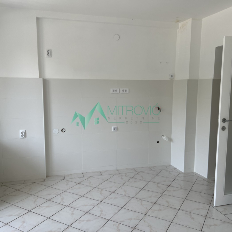 Stan Prodaja Novi Sad  55 m2