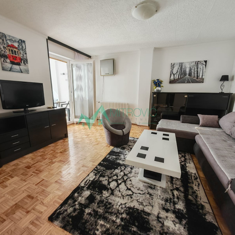 Stan Prodaja Novi Sad  63 m2