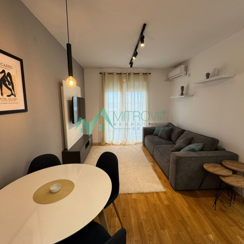 Stan Prodaja Novi Sad  39 m2