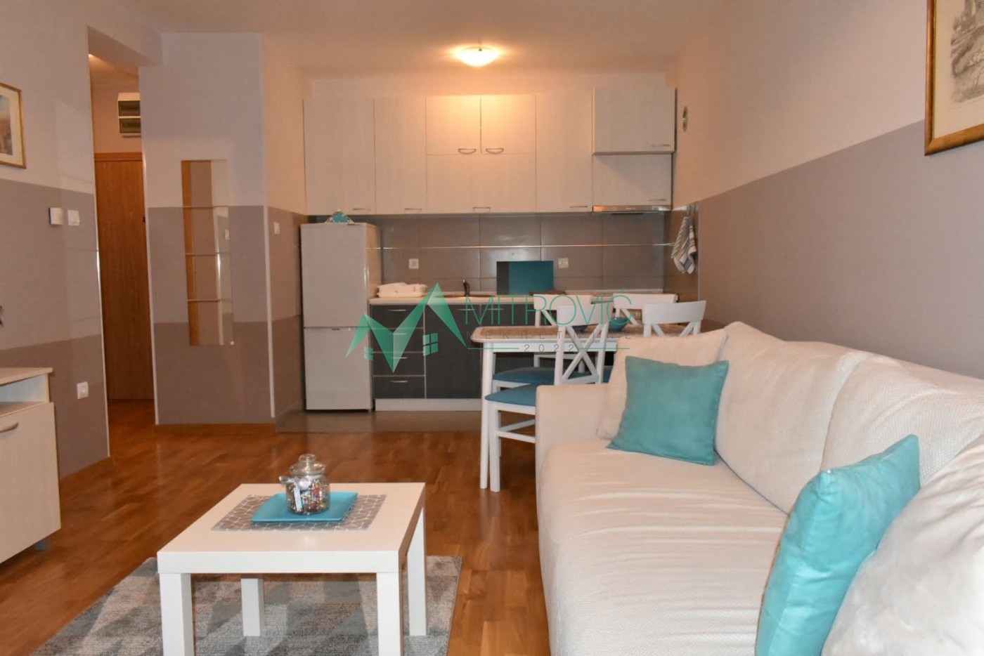 Stan Prodaja Novi Sad  42 m2