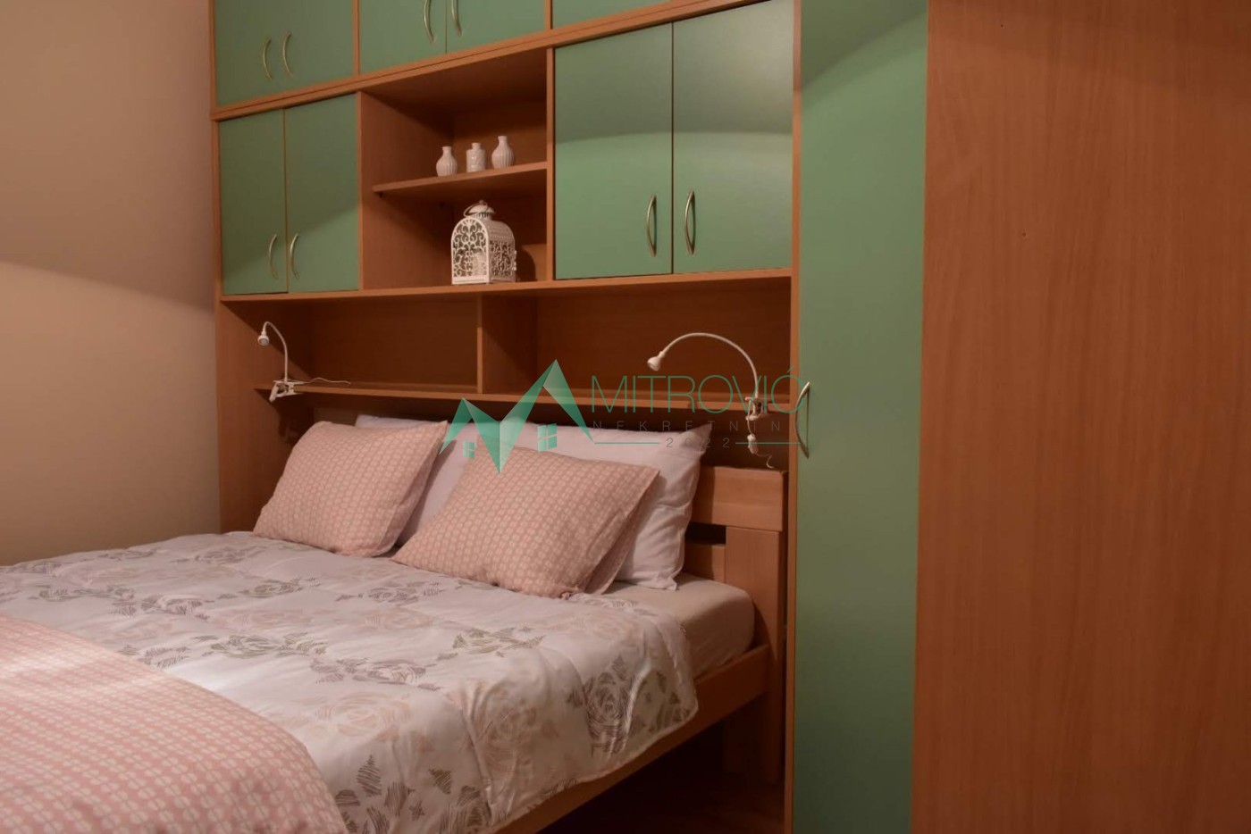 Stan Prodaja Novi Sad  42 m2