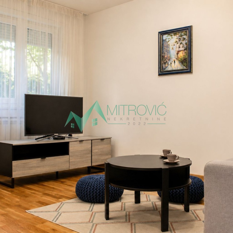 Stan Prodaja Novi Sad  73 m2