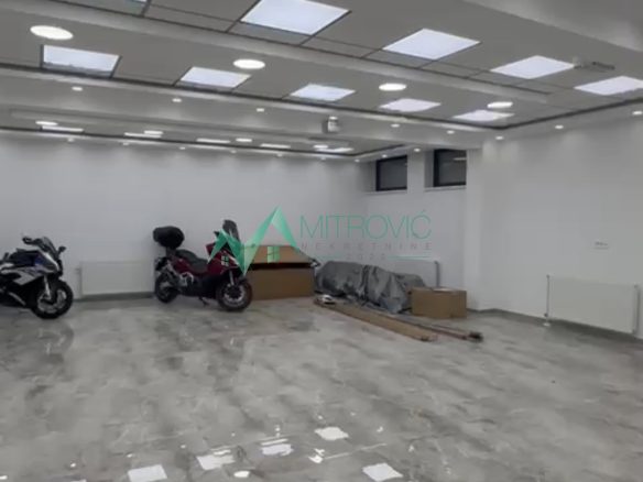 Lokal Prodaja Novi Sad  100 m2