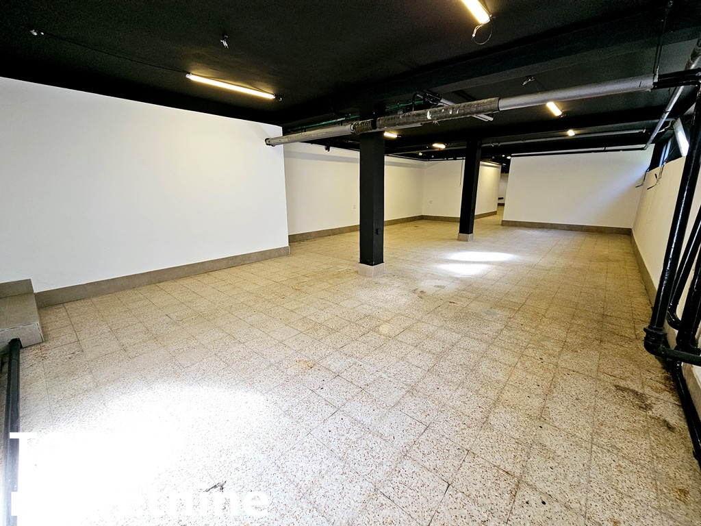 Lokal Izdavanje Novi Sad Tatarsko Brdo 190 m2
