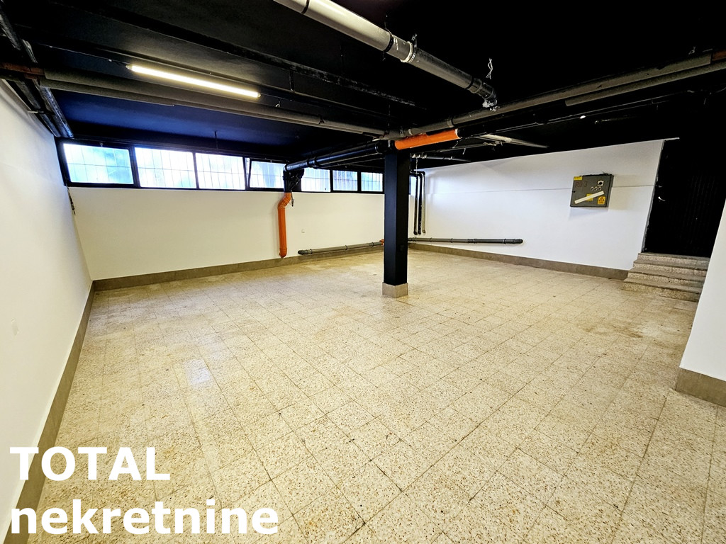 Lokal Izdavanje Novi Sad Tatarsko Brdo 190 m2