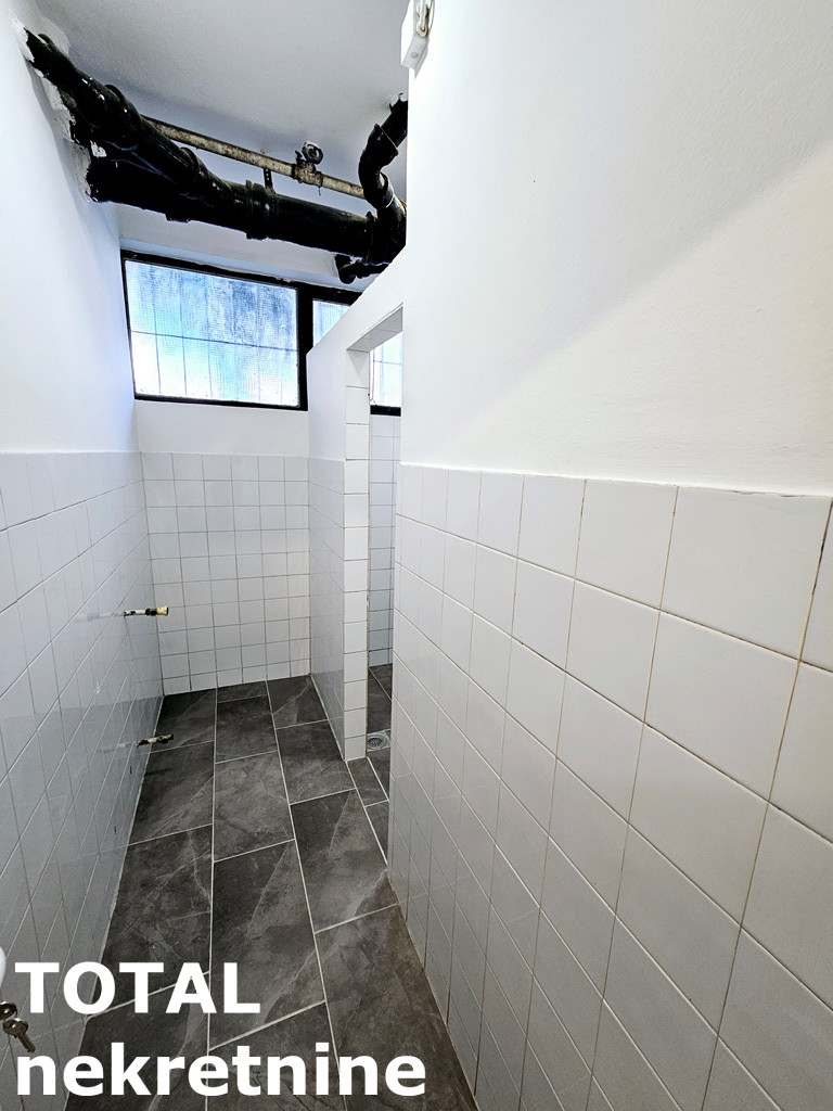 Lokal Izdavanje Novi Sad Tatarsko Brdo 190 m2