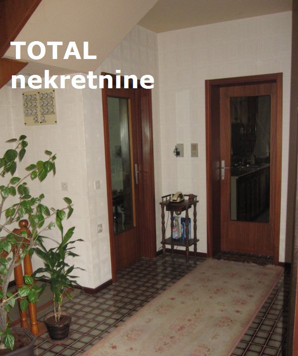Kuća Prodaja Novi Sad  380 m2