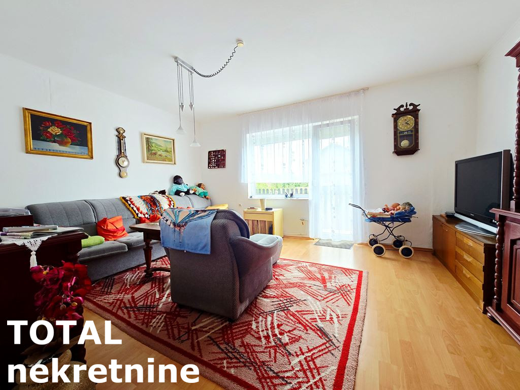 kuce-centar-3046684-idmqs Kuća na prodaju, Rumenka, Novi Sad, 139m², 135.200 €