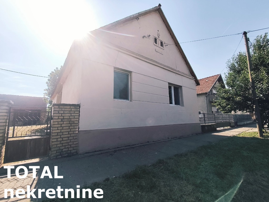 kuce-centar-3046849-fnrdr Kuća Prodaja Novi Sad 115 m2
