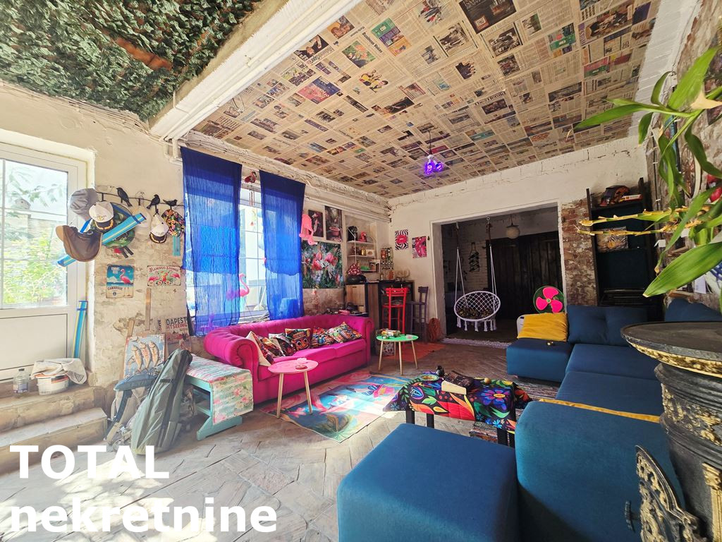 Kuća na prodaju, Sremski Karlovci, 260m², 690.000 €