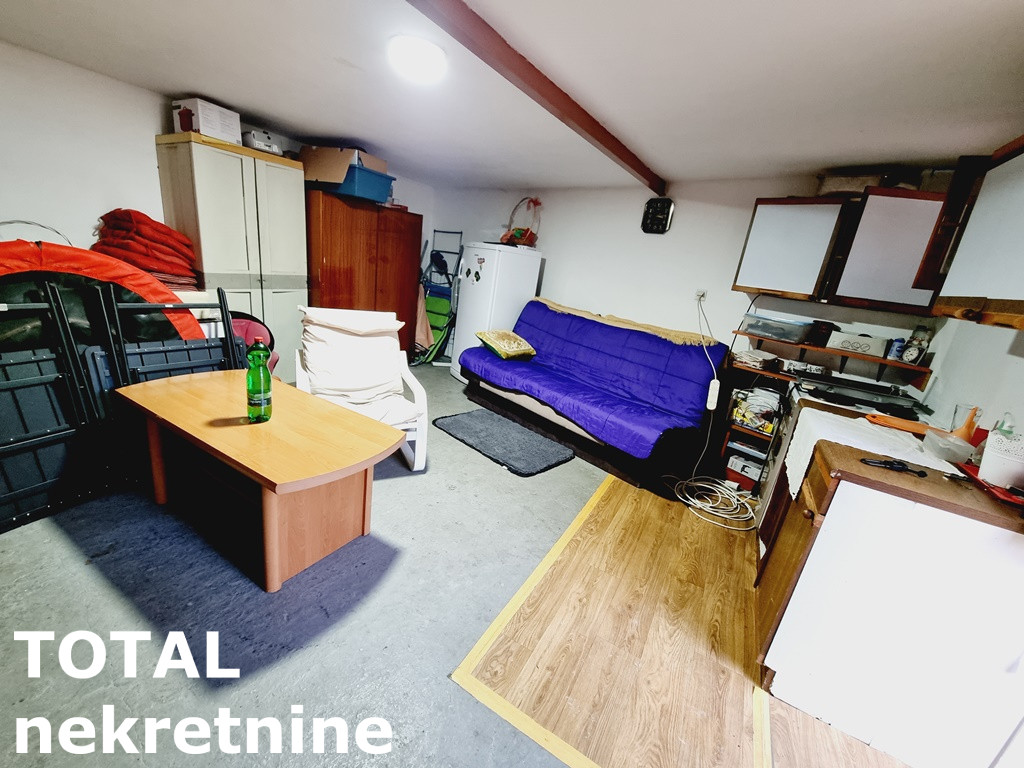 Kuća Prodaja Novi Sad  180 m2